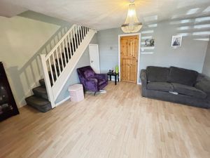 Lounge- click for photo gallery